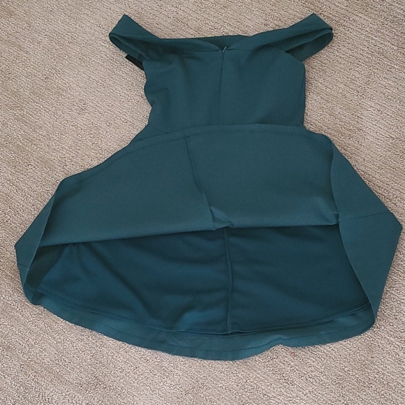 NWT green lulu's deess - Picture 3 of 5